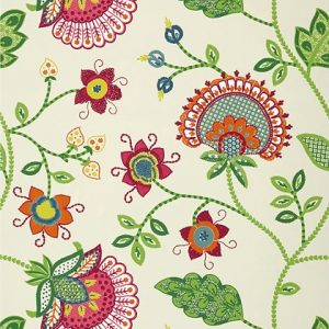 Embriodery style floral wallpaper