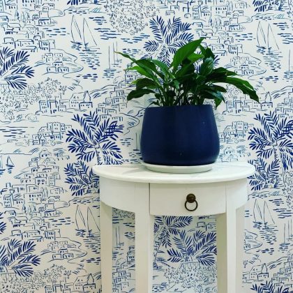 Ralph Lauren mediterranean design white and blue wallpaper