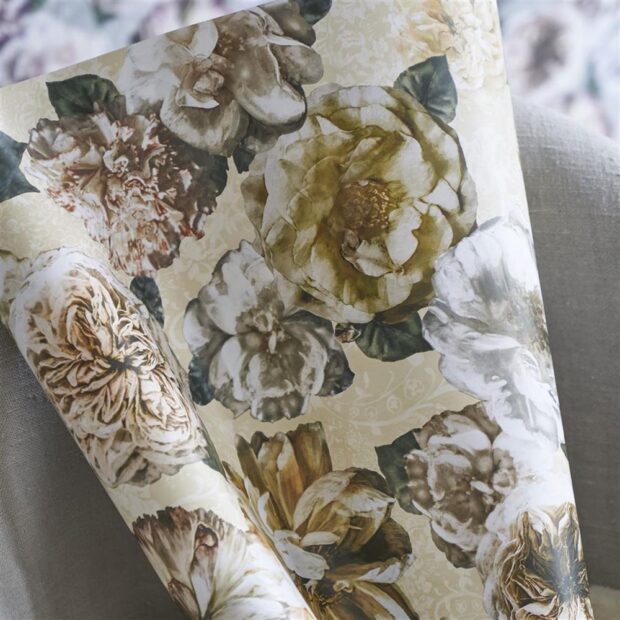 buying floral wallpaper online
