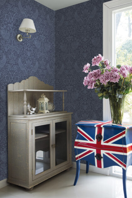 British style blue wallpaper