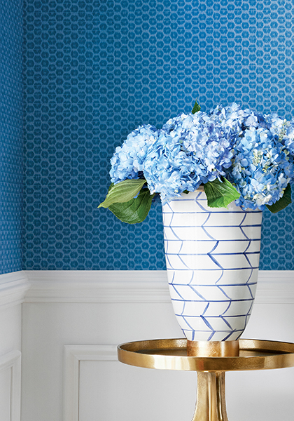 blue geometric spotty wallpaper