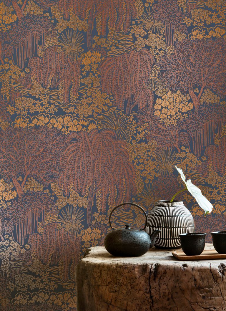 Floral & Fauna wallpaper