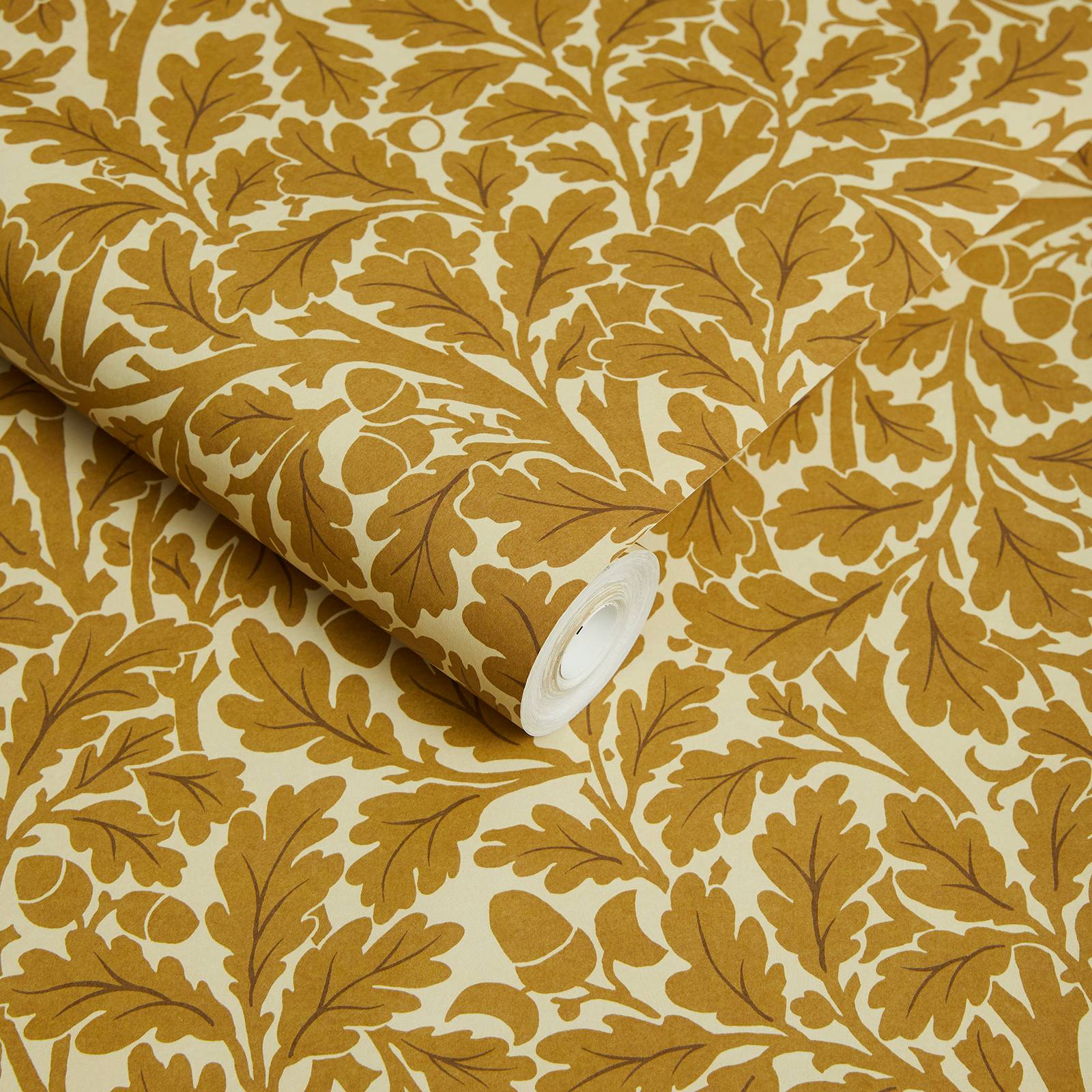 A roll of Quercus in yellow